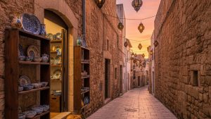 Viajar Solo a Ibiza: Guia Completa para Viajeros Independientes